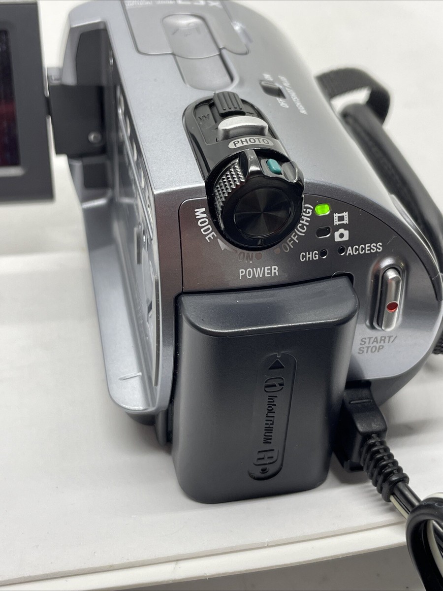 Sony Handycam DCR-SR82 Camcorder 60GB 25x Optical Zoom *Need