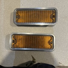 1973 1974 1975 1976 1977 1978 1979 1980 Chevy Truck Turn Signal Pair C10 C20 C30