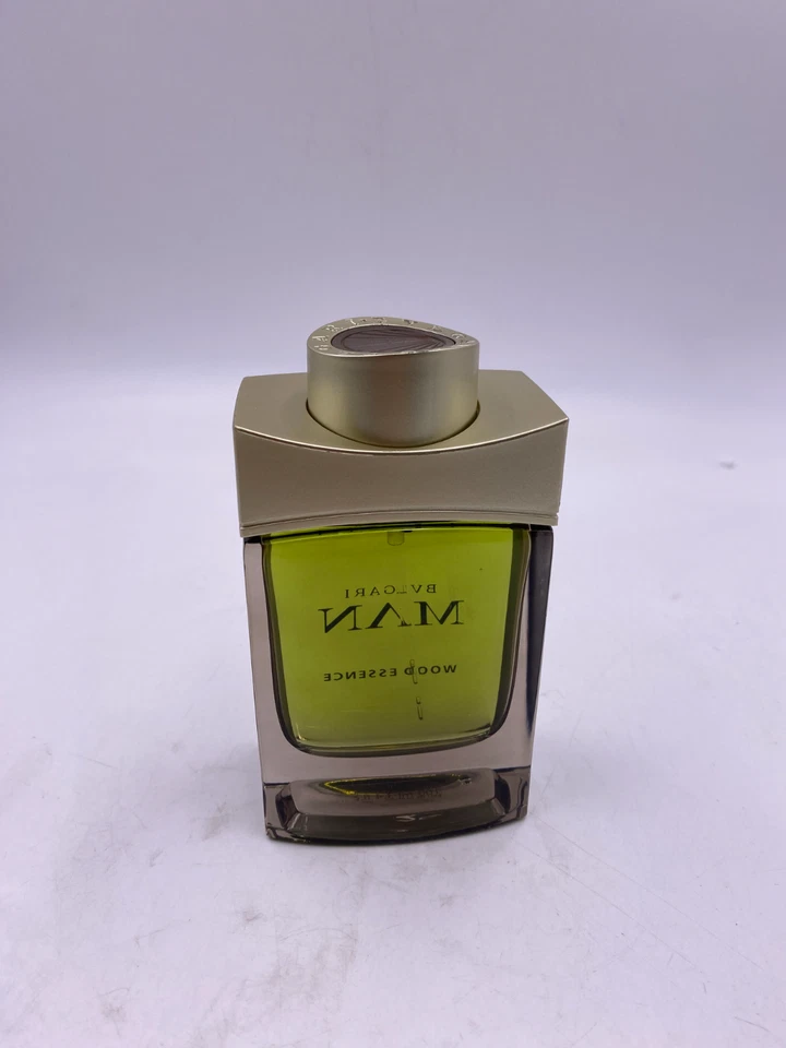 Esencia de madera Bvlgari Man de Bvlgari Colonia para hombre EDP 3,3/3,4 oz nueva en caja Foto 3 de 4