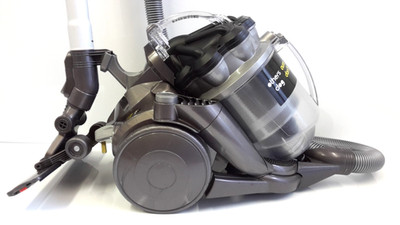 Dyson Pull Along Zylinderstaubsauger DC19 