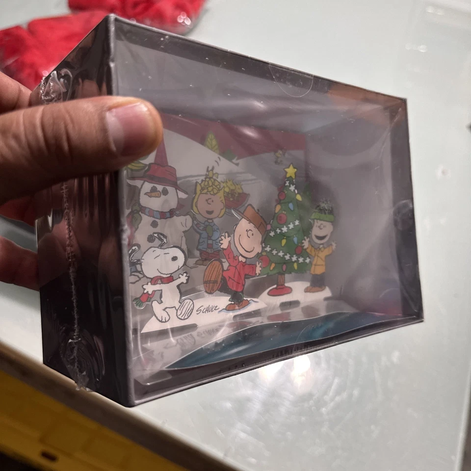 5 cartões comemorativos Hallmark Peanuts Snoopy pop-up cena de inverno Natal feriado - Imagem 4 de 4