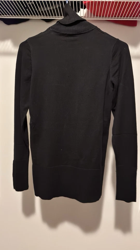 Mujer Negro Clásico Cuello Tortuga, Talla XS Foto 2 de 4