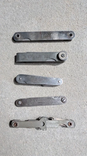 Lot of 5 Vintage Gauges Starrett Kakuret Mastertool Dunlap Brown & Sharpe