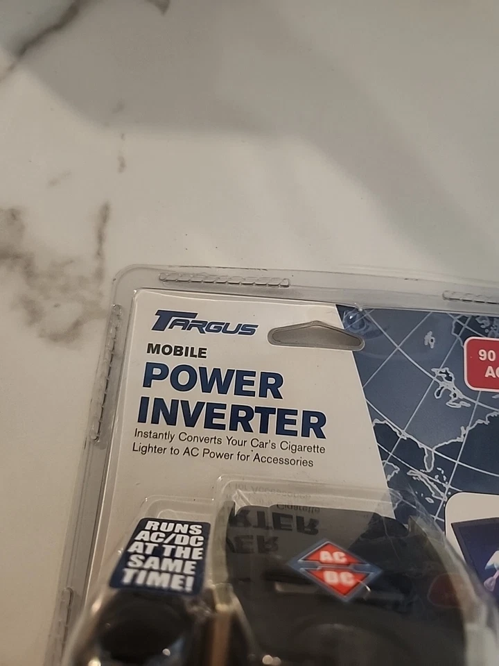 New Targus Mobile Power Inverter 90W Peak Output 12V Auto Input PAPWR005U - Image 2 of 4