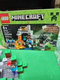 LEGO Minecraft: The Cave (21113) Complete WithBox | Retired Lego Set
