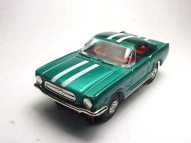 Voiture Slot Car Mustang Boss Jaune – LIFE LIKE 1/87 HO, Occasion