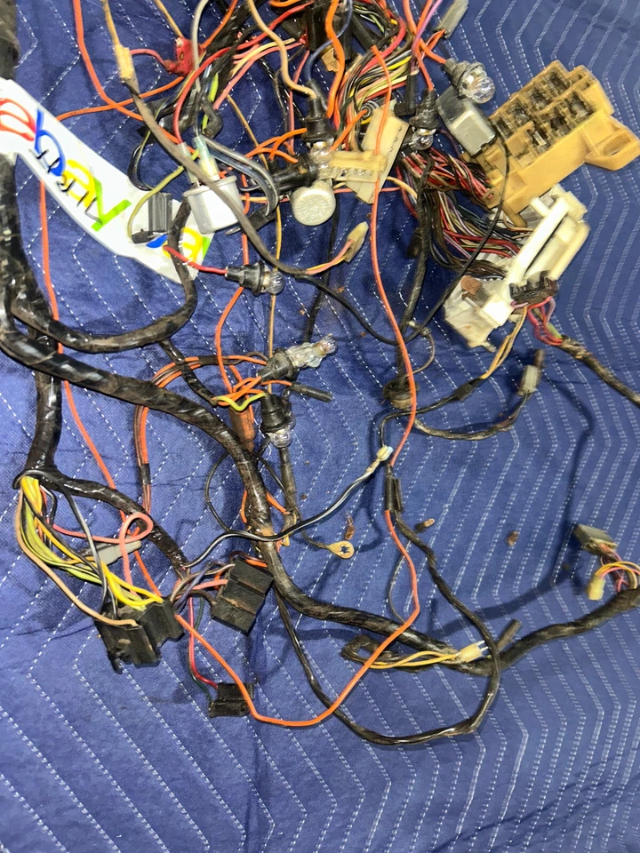 Dodge Charger R/T 1971 71 bajo tablero sin arnés de aire acondicionado Foto 3 de 4