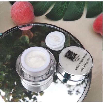 ARBUTIN CREAM Brightening Whiten Smooth Soft Skin Reduce Dark Spots Wrinkles