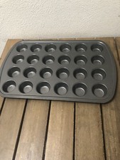 Mini teglia antiaderente per muffin e cupcake in acciaio lavabile in lavastoviglie - 24 tazze