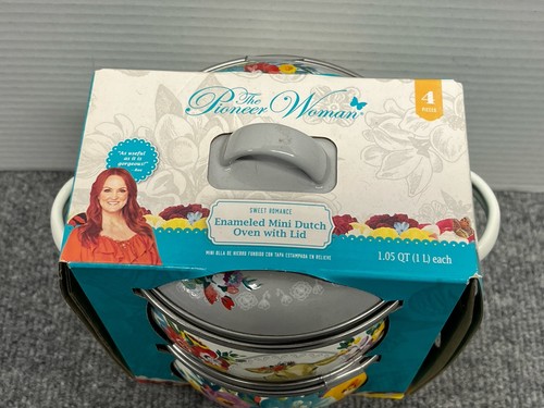 The Pioneer Woman Sweet Romance Enameled Mini Dutch Oven With Lid - Picture 4 of 4