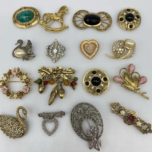 Lot of 16 Vintage 1928 BROOCH Pins Rhinestone Enamel Brooches Costume Jewelry