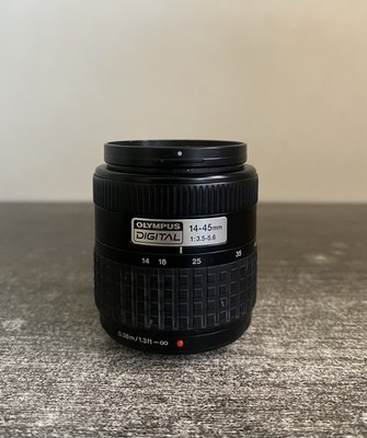 Olympus Zuiko Digital 14-45mm f/3.5-5.6 EZ Lens 4/3 Four Thirds Mount (No Caps)