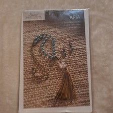 Annie's Simply Beads Kit-of-the-Month Club ARIA BD132 Necklace  Earring Kit