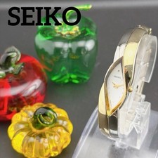 Seiko 2E20-753A Vintage Quartz Bangle Women's Watch Used