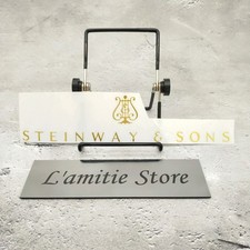 App DECALCOMANIA ADESIVA STEINWAY & SONS pianoforte a coda oro. 250 mm x 55...