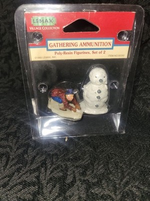 NEW Lemax Village Collection Gathering Ammunition Christmas Set of 2 Figurines