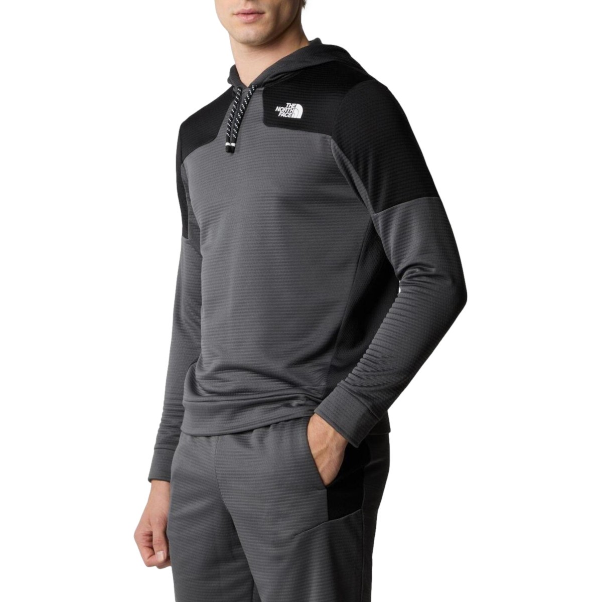 Толстовка The North Face Herrenkleidung NF0A87J3XIU M С КАПЮШОНОМ ИЗ ФЛИСА Gr 17990₽