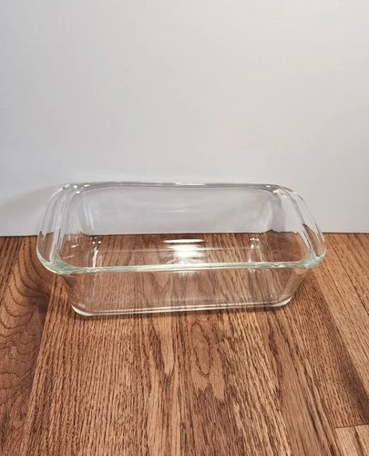 PYREX 1960's Vintage 213 Clear Glass Loaf Pan - 8.5 x 4.5 x 2.5 inch Baking Dish