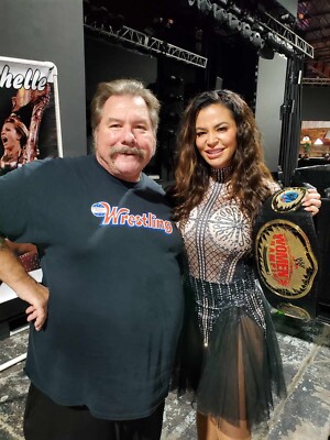 M3859 Candice Michelle VERY SEXY Signed wrestling Photo w