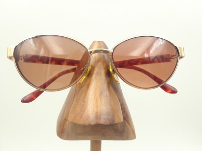 VintageELLEN Tracy ITALY UNISEX SUNGLASSES Vintage Ellen Tracy sunglass frames 033 90 1 Made... | Depop main image 4