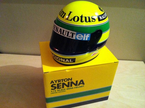 modèle 3D de Casque Ayrton Senna 1985 - 741528