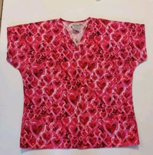 Scrubs Brand Womans Scrubs Top Size M Hearts Print