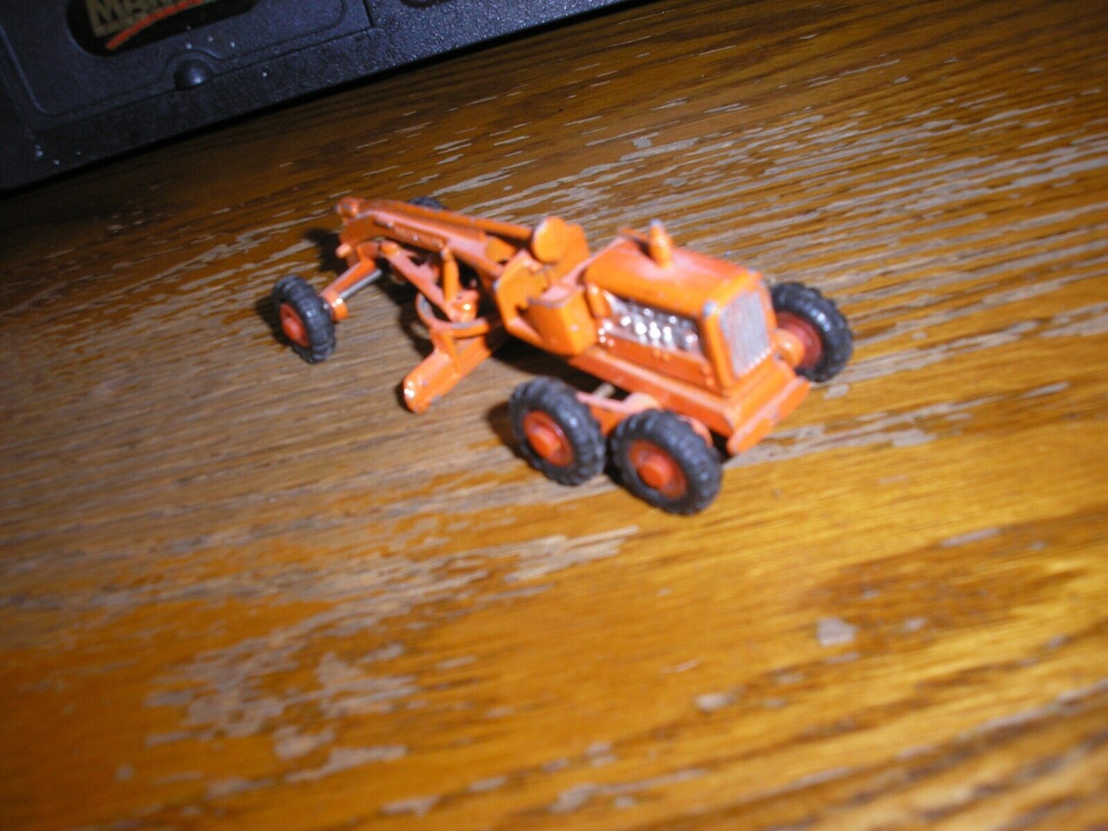 Picture 2 of 6