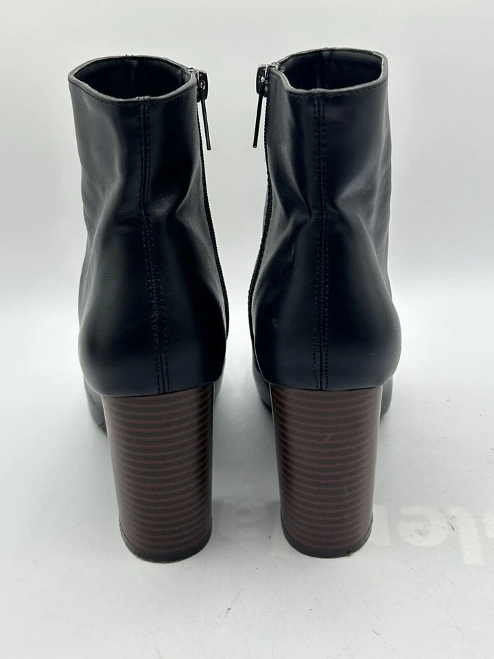 Merona Ankle Block Heel Boot Women's Sz 10 Black Side Zip Closed Toe Leather - Image 3 of 4