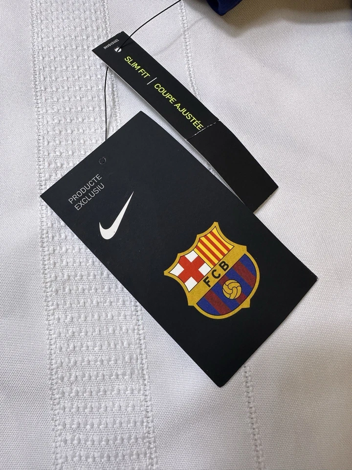 Женская футболка Rakuten Barcelona размер XL совершенно новая с бирками. - Изображение 4 из 4