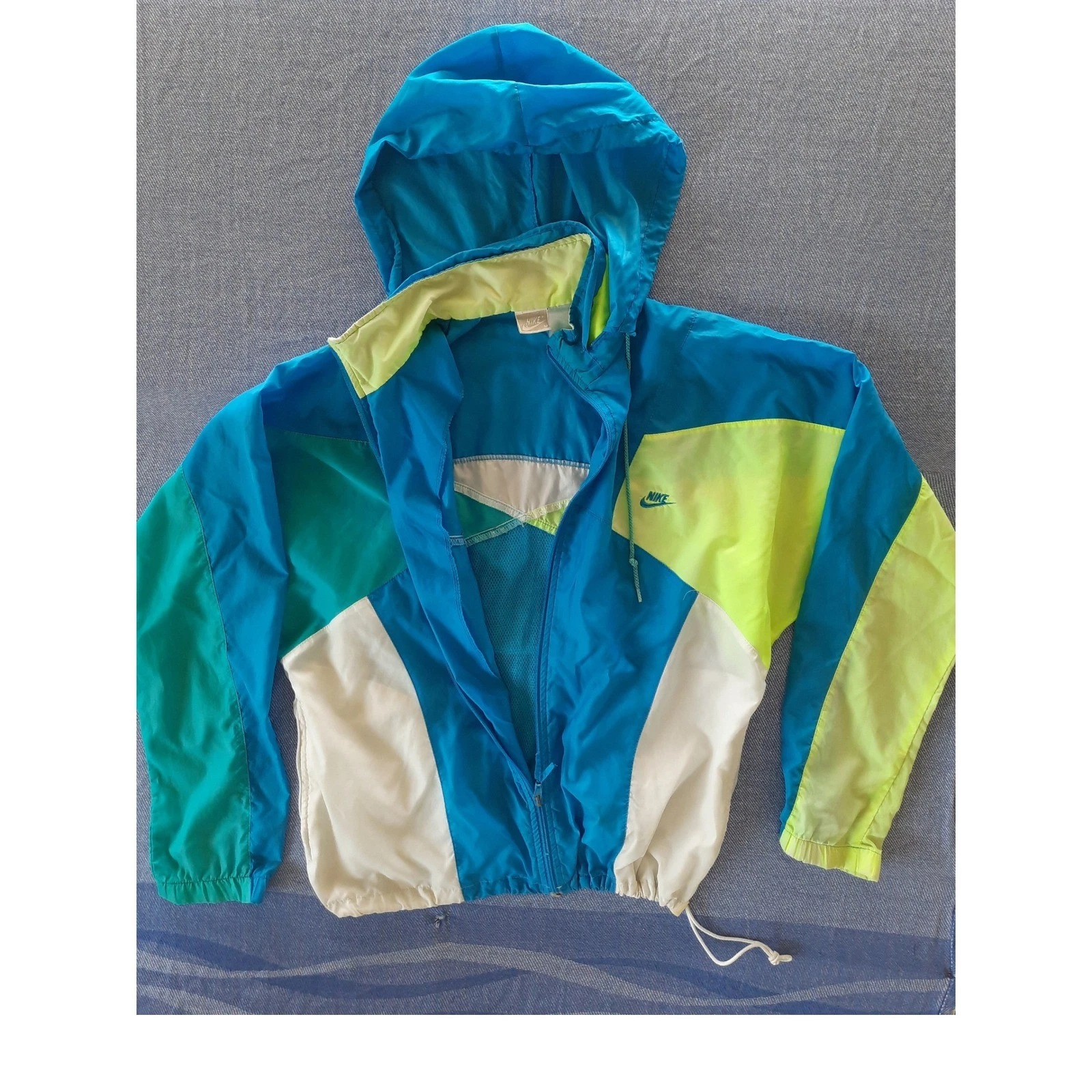 Vintage Nike Windbreaker Jacket Mens Medium Blue Neon Colorblock Full Zip Hooded
Opens in a new wind