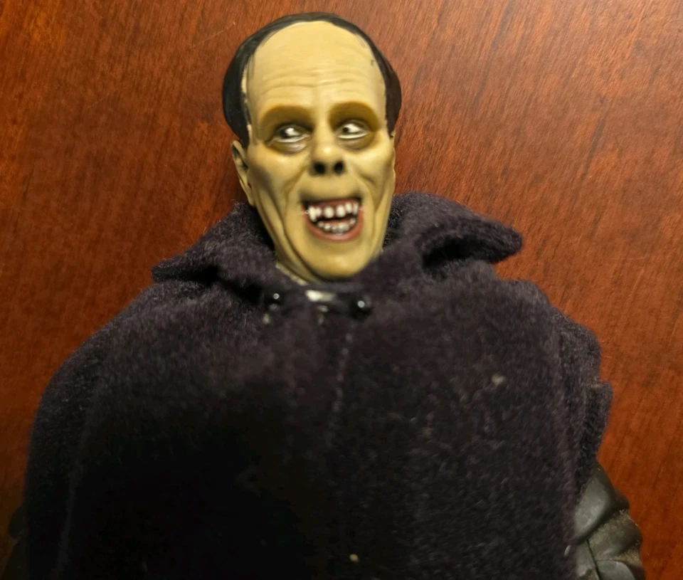 Sideshow Universal Monsters Lon Chaney Likeness Phantom of the Opera 8” - Image 4 of 4