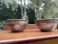 Pair Antique Cairo Ware Bowls Inlaid Silver Damascus Mamluk Islamic Text 2.5" Ex