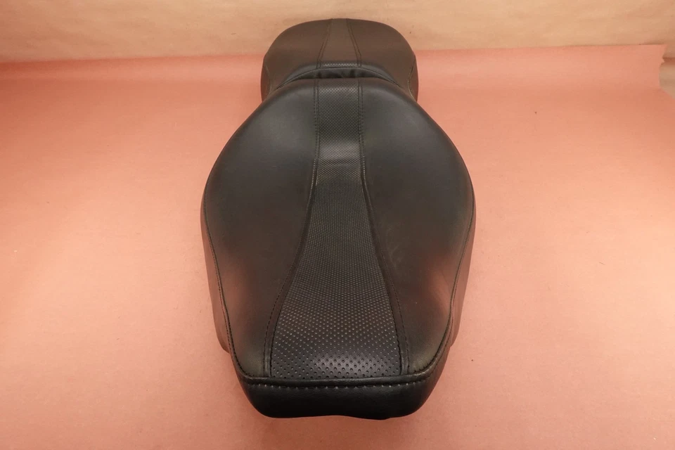 Harley-Davidson Road Glide 2000-2006 asiento del conductor y del pasajero trasero (grieta) Foto 3 de 4