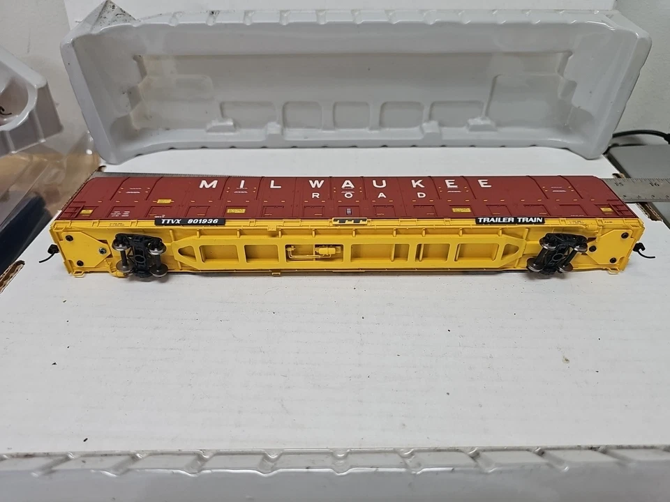 Exactrail EE-1203-3 Milwaukee Road Vert-A-Pac Automobile Car Metal Wheels Read - Image 3 of 4