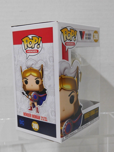 G9 Funko Pop DC Heroes WONDER WOMAN Vinyl Figure 390 w/ protector - Picture 3 of 6