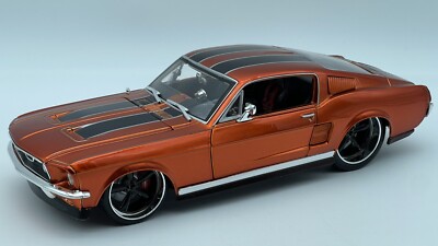 1967 Ford Mustang GTA Fastback 1:18 ~ Maisto Special Edition