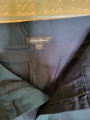 Eddie Bauer Capri Pants Womens XL Skylar Blue Ripstop Outdoor Hiking NWT - Picture 8 of 11