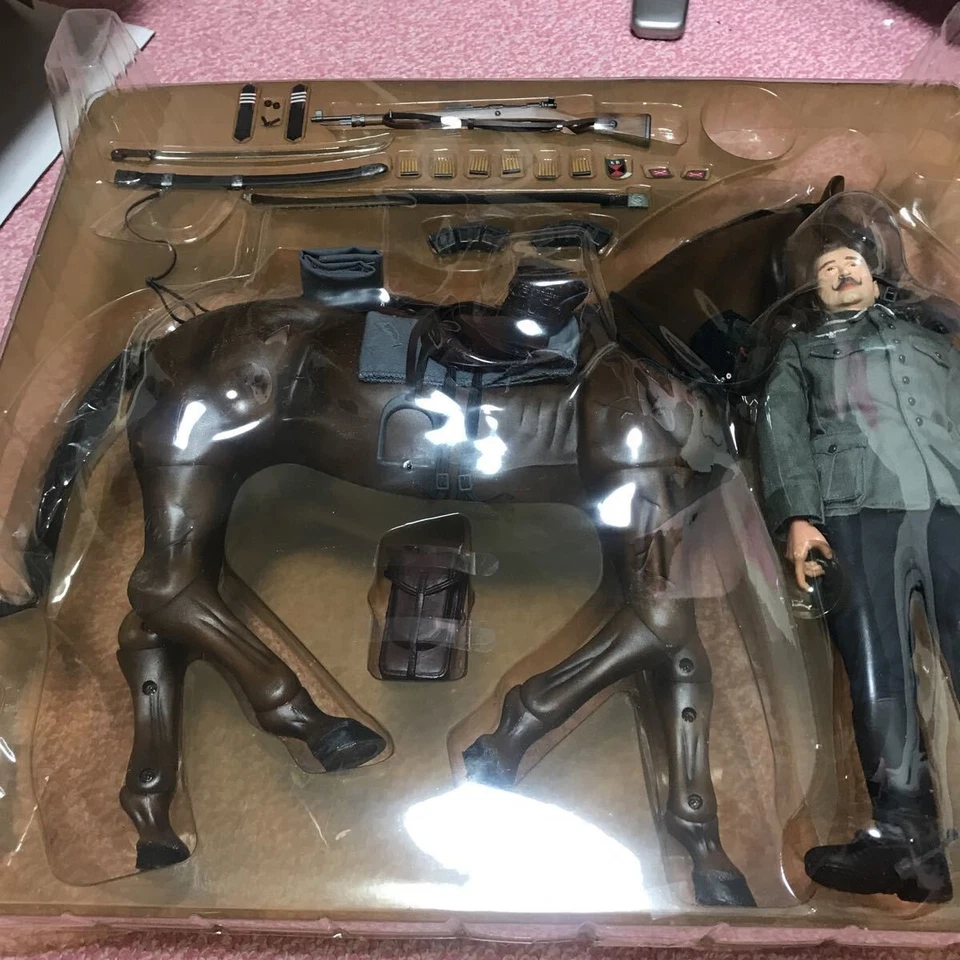 WW2 Dragon Models Cossack Cavalry Taras Karabanyk Military Acrion Figure 1/6 - Immagine 2 di 4