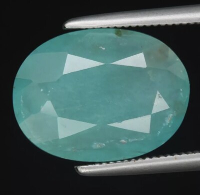 Seltenster Edelstein der Welt 3,16ct 12,3x9,2mm oval blau grünlich natur 