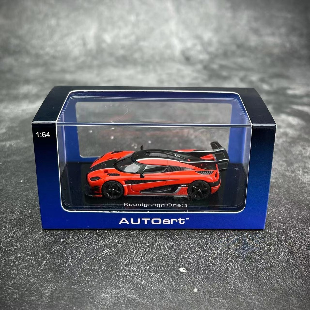 AUTOart 1:64 KOENIGSEGG ONE:1 Diecast Car Model Lava Orange/Carbon