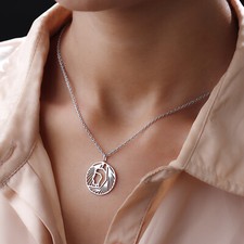 Leo Zodiac Star Sign Pendant Necklace in 925 Solid Sterling Silver 7.5 Grams