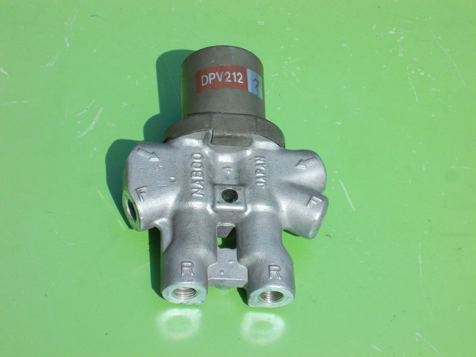 VÁLVULA DOSIFICADORA TUBO FRENO CHEVY METRO 95-00 18022329 OEM GEO 4 PUERTAS DPV212 Foto 4 de 4