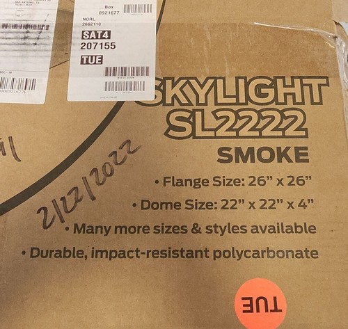 Icon RV Skylight SL2222s P/N 12121 Smoke 22" x 22" x 4" Flange Size 26" x 26" - Picture 3 of 6