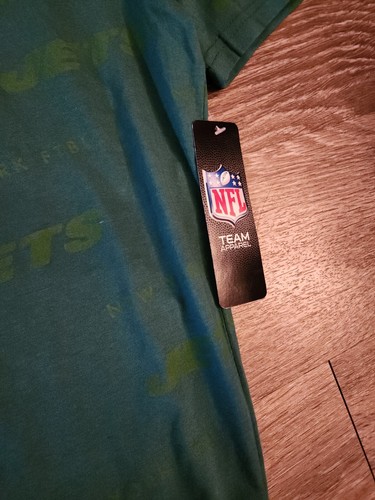 NWT New York Jets Large NFL Football Team Apparel Logo Majestic Green T-shirt - Picture 4 of 10