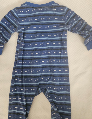 Boy's NIKE Swoosh Stripe Sleep & Play US Size 9 Months Baby Sleepwear/Play Wear - Picture 6 of 6