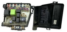 1999-2003 Mazda Protege Engine Fuse Box Oem