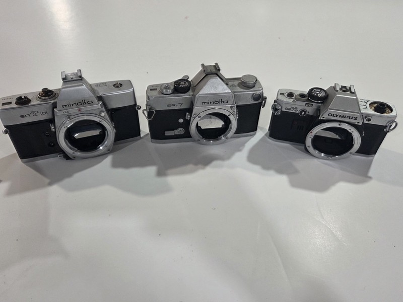 Vintage Camera Lot Minolta Srt101 Sr-7 Olympus Om10