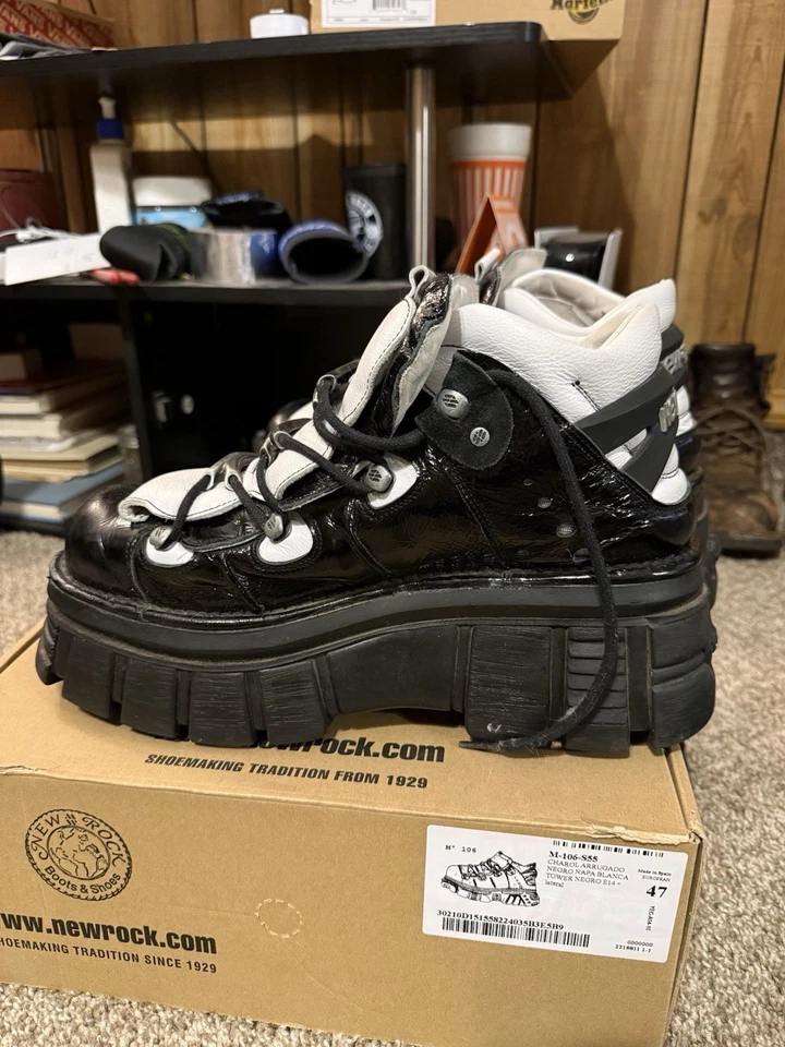 Nuevas Botas Rock Plataforma Talla Charol Lengua Blanca Talla EU47 (US12.5) Foto 2 de 4