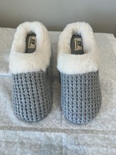 Dearfoams Women's Slippers Size 9-10 Gray Knit With White Fur
