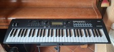 Korg Kross 2-61 Synthesizer Workstation - wie...